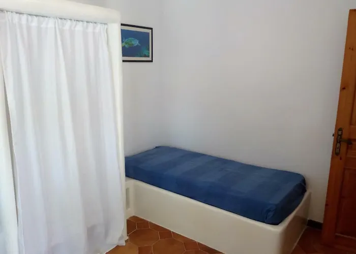 Vakantiehuis Little Stone House Near The